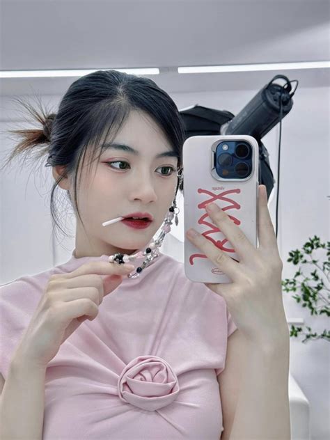 Cosplay Th Nh T Ng N Lmht N Ng Hot Girl Khoe L Ng Tr N C C Nu T