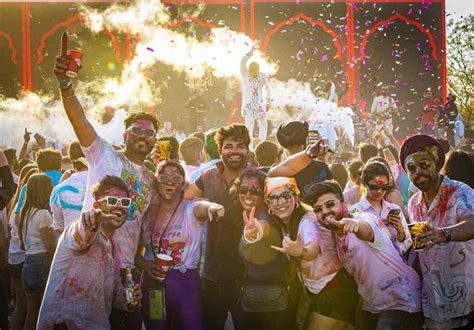 holi parties  attend  delhi ncr march   delhi