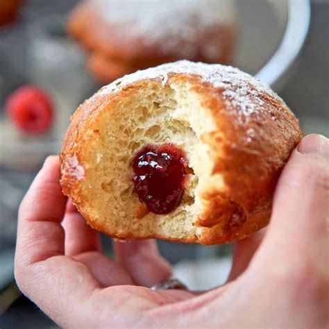 How to make Donuts (German Berliner) - dirndl kitchen