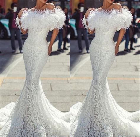 2020 New Sexy White Ivory Prom Dresses For Women Off Shoulder Mermaid Full Lace Feather Floor