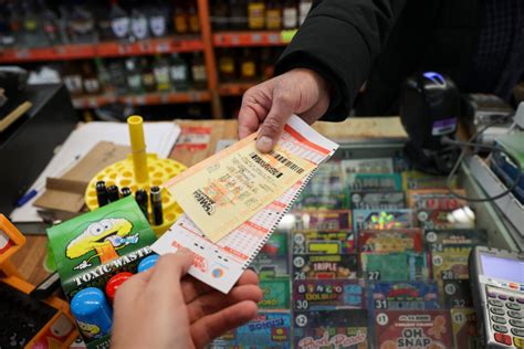 Mega Millions Jackpot Approaches 1 Billion Pbs Newshour