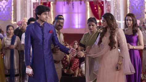 Watch Bepannah Season 1 Episode 21 Telecasted On 16-04-2018 Online