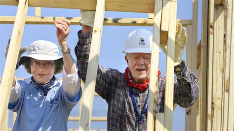 Even After Breaking Hip Jimmy Carter Returns To Build Homes With