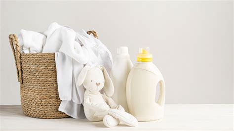 Is It Better To Use All-Natural Or Regular Laundry Detergent?