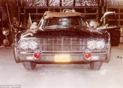 John F Kennedy assassination limo license plates up for auction | Daily ...