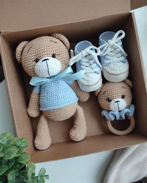 Pin By Nereyda On Cojines Punto De Cruz In 2024 Crochet Baby Gifts