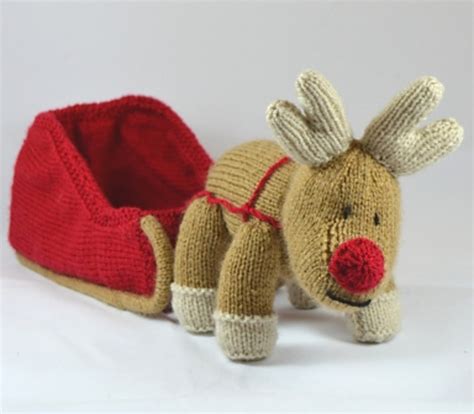 Ravelry Reindeer And Sleigh Pattern By Knitting By Post