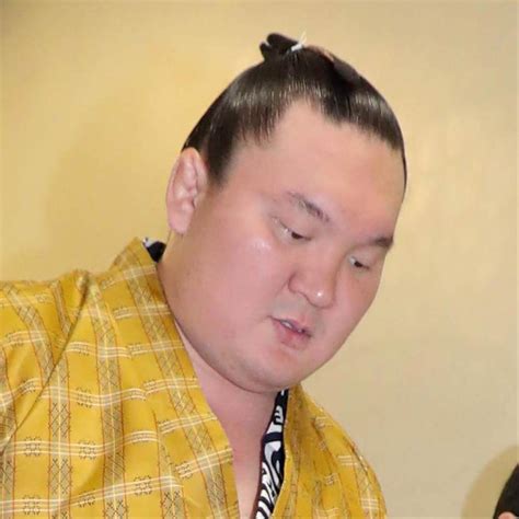 白鵬、2場所ぶり休場 横審・山内委員苦言「2日くらいでおたおたしてもらっては困る」 スポーツ報知