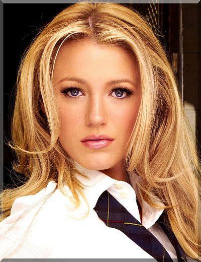 Buzzimage Blake Lively 1 Strawberry Blonde Hair Color Blonde Hair Color Hair