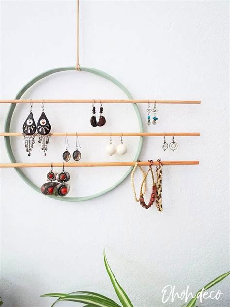 25 DIY Earring Holder Ideas to Make - Blitsy