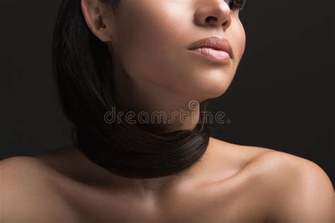 Menina Do Nude Que Tem Fechamentos Longos Imagem De Stock Imagem De Lustroso Criado 116573205