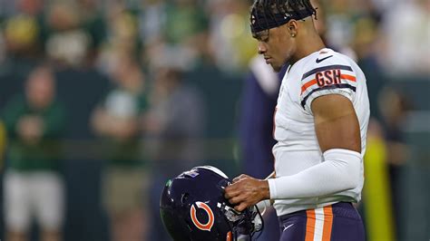 Bears Fans React To Justin Fields' Postgame Comments