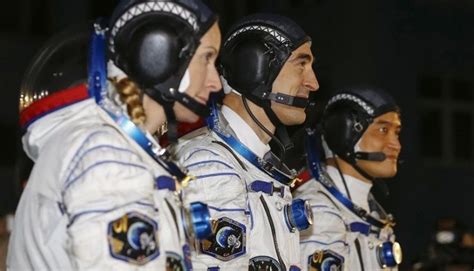 Kapsul Soyuz Berhasil Bawa 3 Antariksawan Ke ISS BERNAS Id