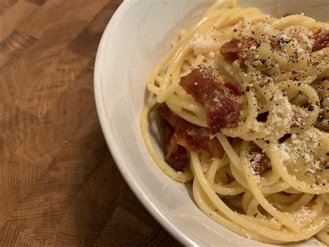 [homemade] Carbonara With Bacon Spaghetti Pecorino Romano Parmesan