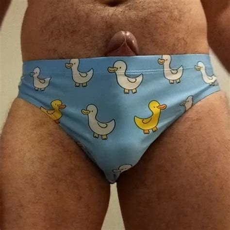 Small Penis Bulge Cum In Cute Duck Speedo Brief Trunks Nude Pics