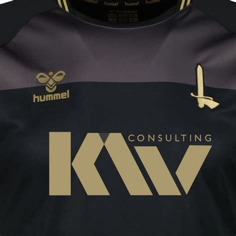 Hummel 2021 22 Charlton Athletic Third Kit Released The Kitman