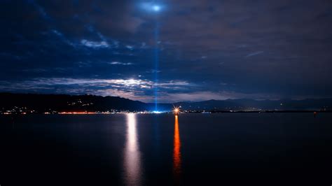 Sfondi luce del sole tramonto mare città notte lago riflessione