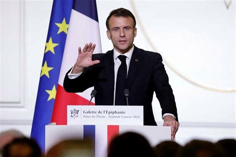 La Question Du Jour Emmanuel Macron Va T Il R Ussir Relancer Son