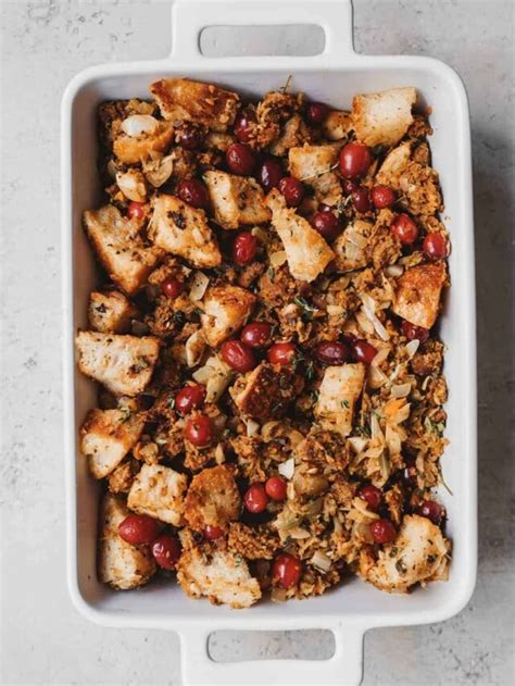 Easy Vegan Stuffing With Cranberries FoodByMaria