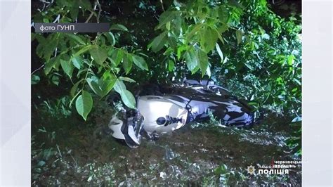 У Чернівцях збили 65-річну жінку, а у Колінцівцях травмувався ...