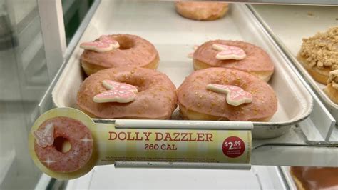 An Honest Review Of Krispy Kreme S Dolly Parton Southern Sweets Doughnut Collection