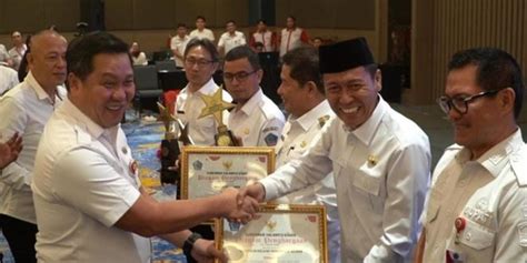 Berhasil Tekan Angka Stunting Pemkab Bolsel Raih Penghargaan Terbaik