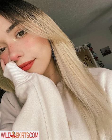 Shelbygraces Shubble Shelbygraces Nude Instagram Leaked Photo