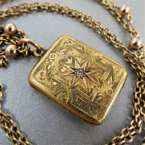 Beryl Lane Antique Ct Gold Engraved Diamond Set Rectangle Locket