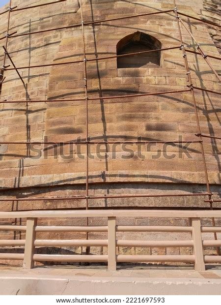 Close Dhamekh Stupa Under Renovation Action Stock Photo 2221697593 | Shutterstock