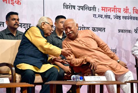 Mumbai Rss Chief Mohan Bhagwat Engages In A Conversation With Former