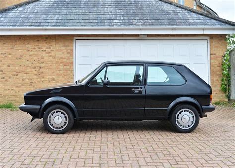 Zu Verkaufen Volkswagen Golf I GTI 1 8 1983 angeboten für Preis auf