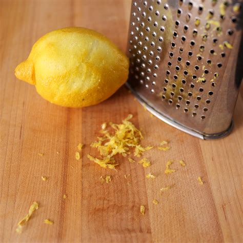 Lemon Zest | How to Zest a Lemon | 2 Ways