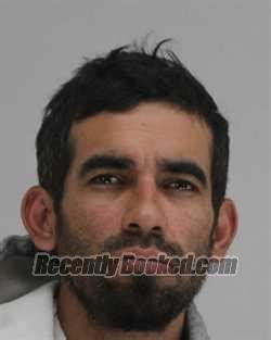 Recent Booking Mugshot For OSCAR PINA In Dallas County Texas