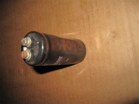 Kondensator 4700 mF / 63V Carrier ; 10-60040-03 used