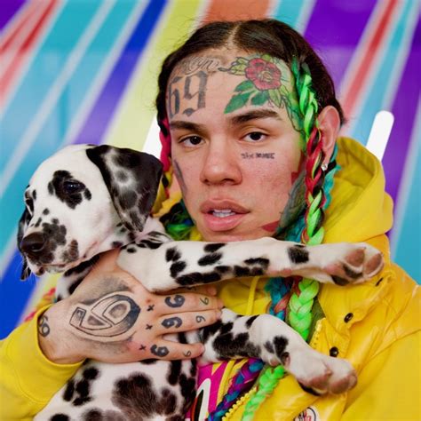 6ix9ine (Daniel Hernandez) Pets - Celebrity Pets