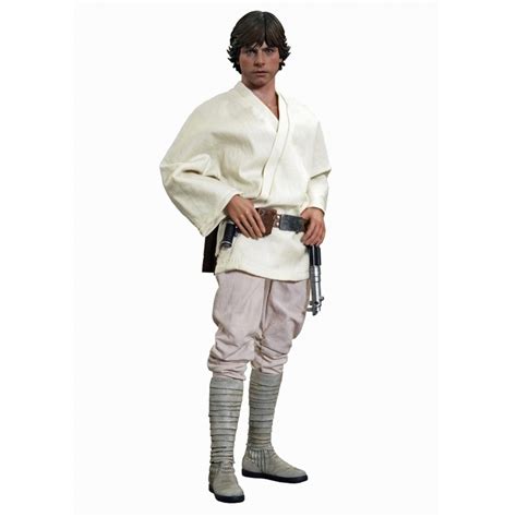 Hot Toys Star Wars A New Hope Luke Skywalker Scale Figure Merchandise Zavvi