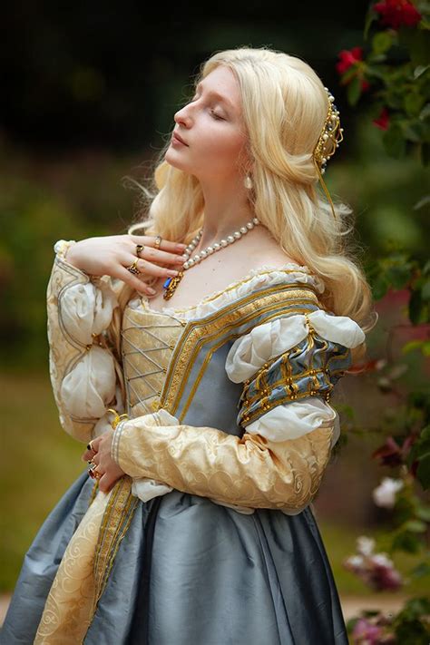 Lucrezia Borgia On Behance Renaissance Dresses Renaissance Fashion