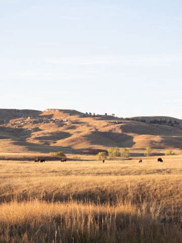 6 Amazing Places to See the Sunrise in Badlands National Park - The ...