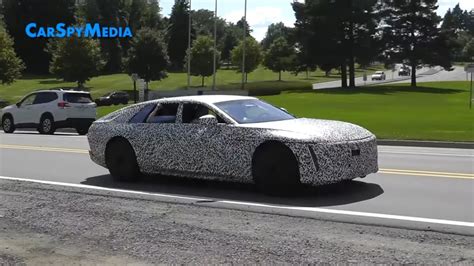 Cadillac Celestiq Ecco Il Primo Prototipo Avvistato Su Strada