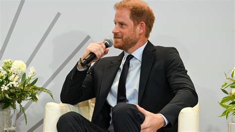 ‘I was terrified’: Prince Harry’s poorly-timed joke at aviation award ...