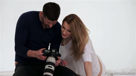 Stunning Porn Model Victoria Daniels Is Having Sex After Hot Photo Session