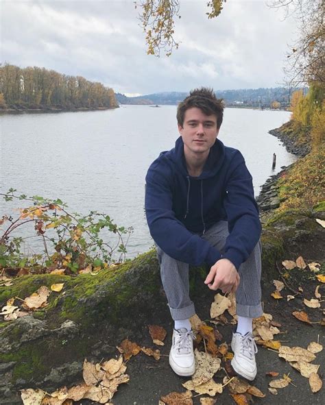 Alec Benjamin Cantantes Artistas Benjamín