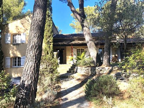 Luxuriöse 7 Zimmern Villa zu verkaufen in Ventabren Provence Alpes