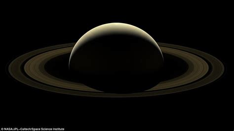 Nasa Reveals Stunning Farewell To Saturn Mosaic Daily Mail Online