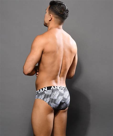 Andrew Christian Holiday Brief W ALMOST NAKED