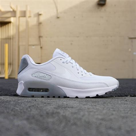 Nike Women Air Max 90 Ultra Essential (white / gray / white)