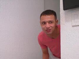 Horny Bartender Babe Is Going To Fuck With No Shame ZB Porn