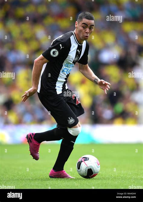 Miguel Almiron, Newcastle United Stock Photo - Alamy