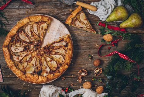 Galette De Peras Y Queso Gorgonzola Con Nueces Una Delicia Para Tu Mesa