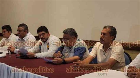 Sev Firma Convenio Con Transportistas Para Beneficiar A Estudiantes En